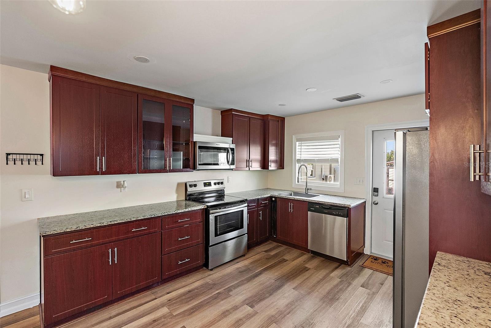 OGLE SUB - Residential Lease