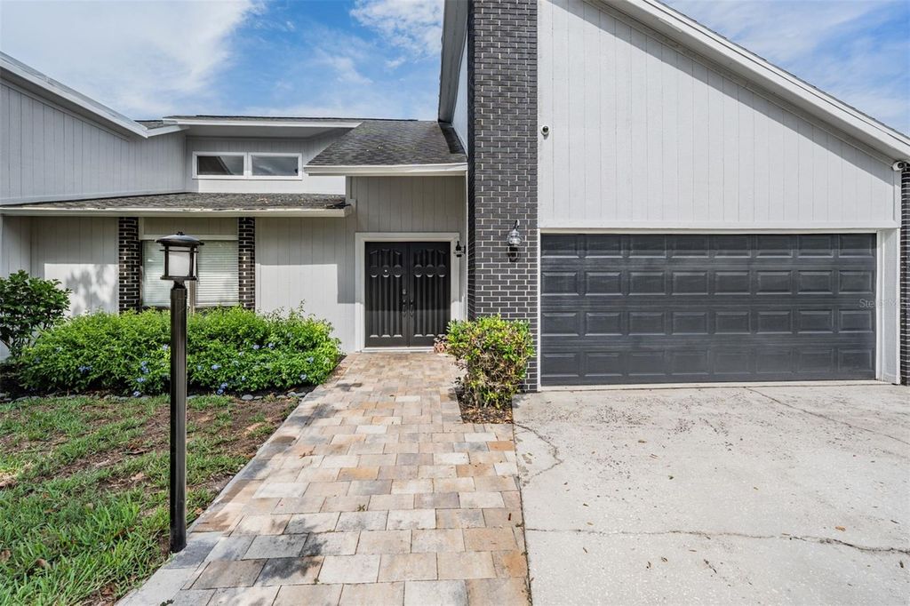 Photo of 1222 Rainbrook Circle, Valrico, FL 33596 (MLS # TB8397791)