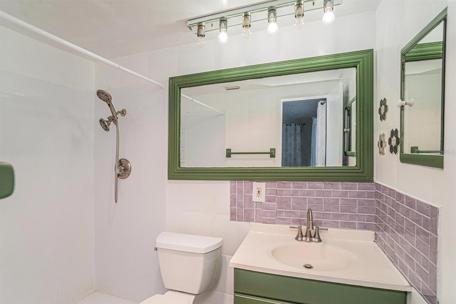 TOWN APTS CONDO - Residential