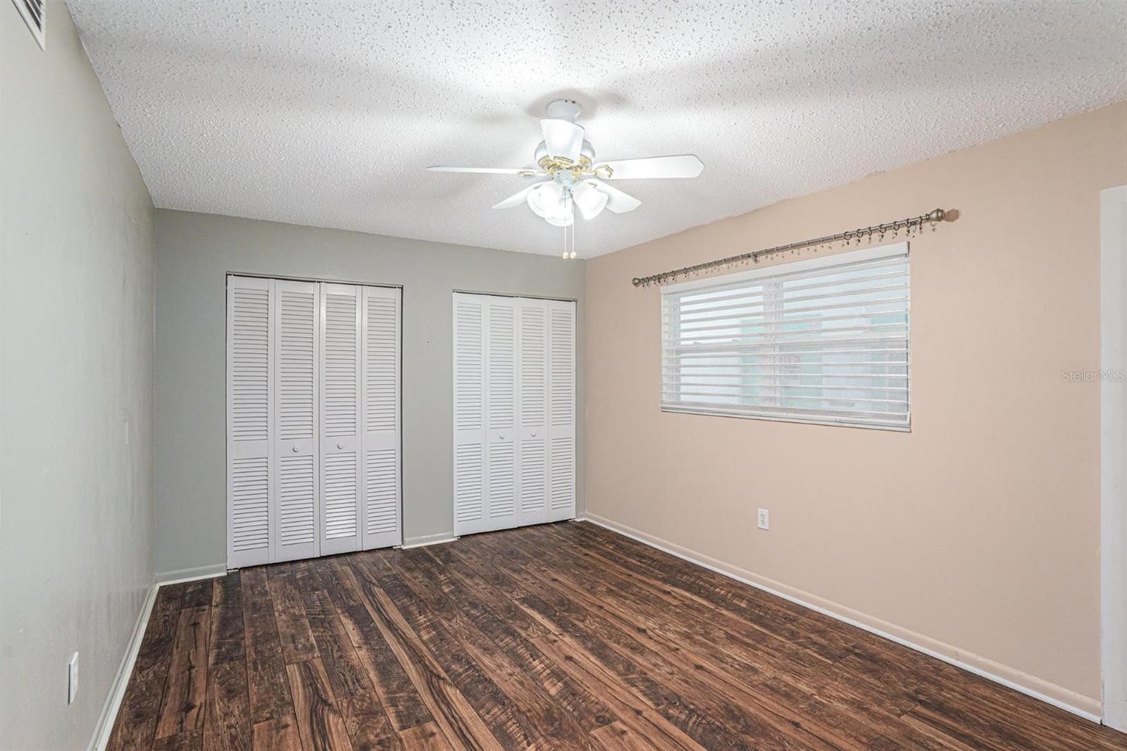 TOWN APTS CONDO - Residential