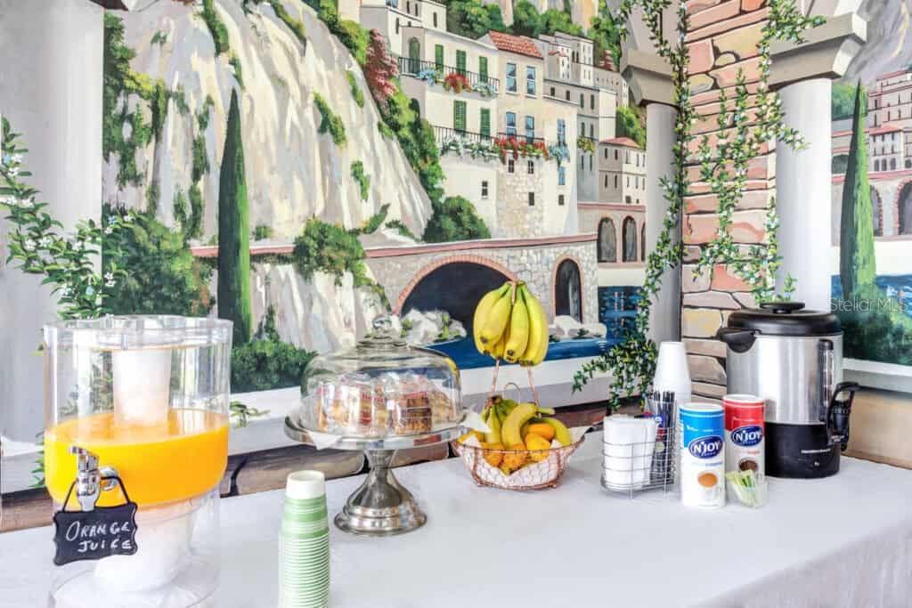 ACREAGE & UNREC - Commercial Sale