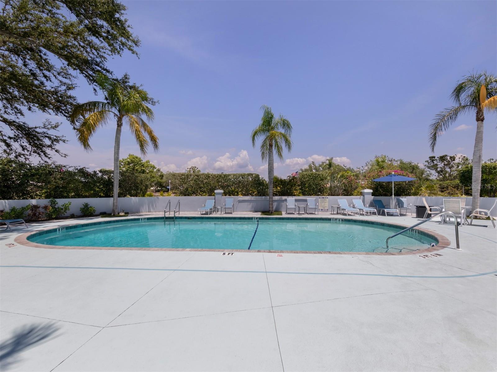 CLUBSIDE VILLAS - Residential
