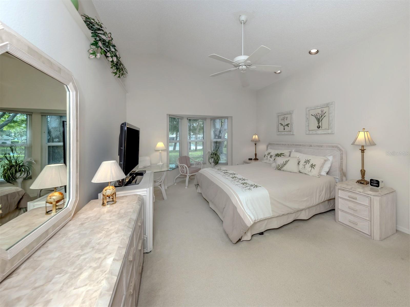 CLUBSIDE VILLAS - Residential