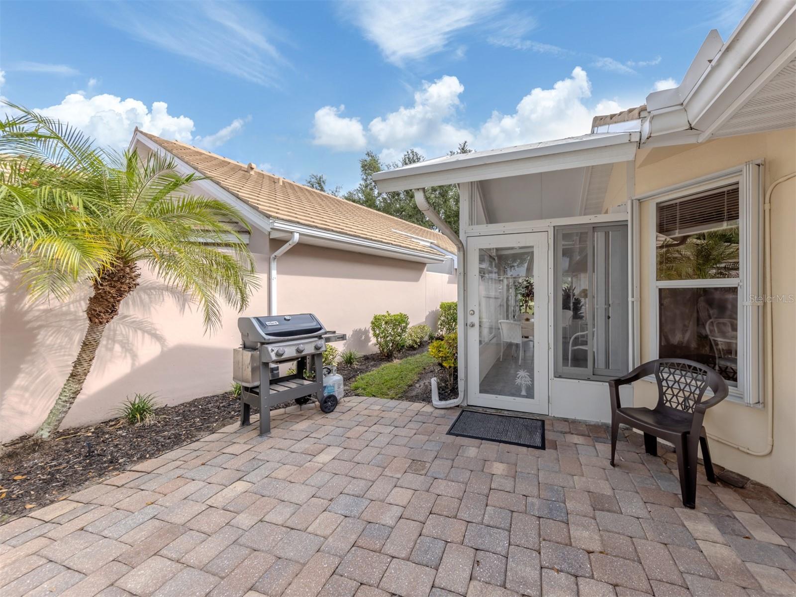CLUBSIDE VILLAS - Residential