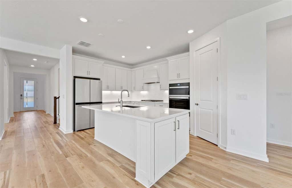 Photo of 9832 Autumn Ridge Avenue, Riverview, FL 33578 (MLS # TB8496318)