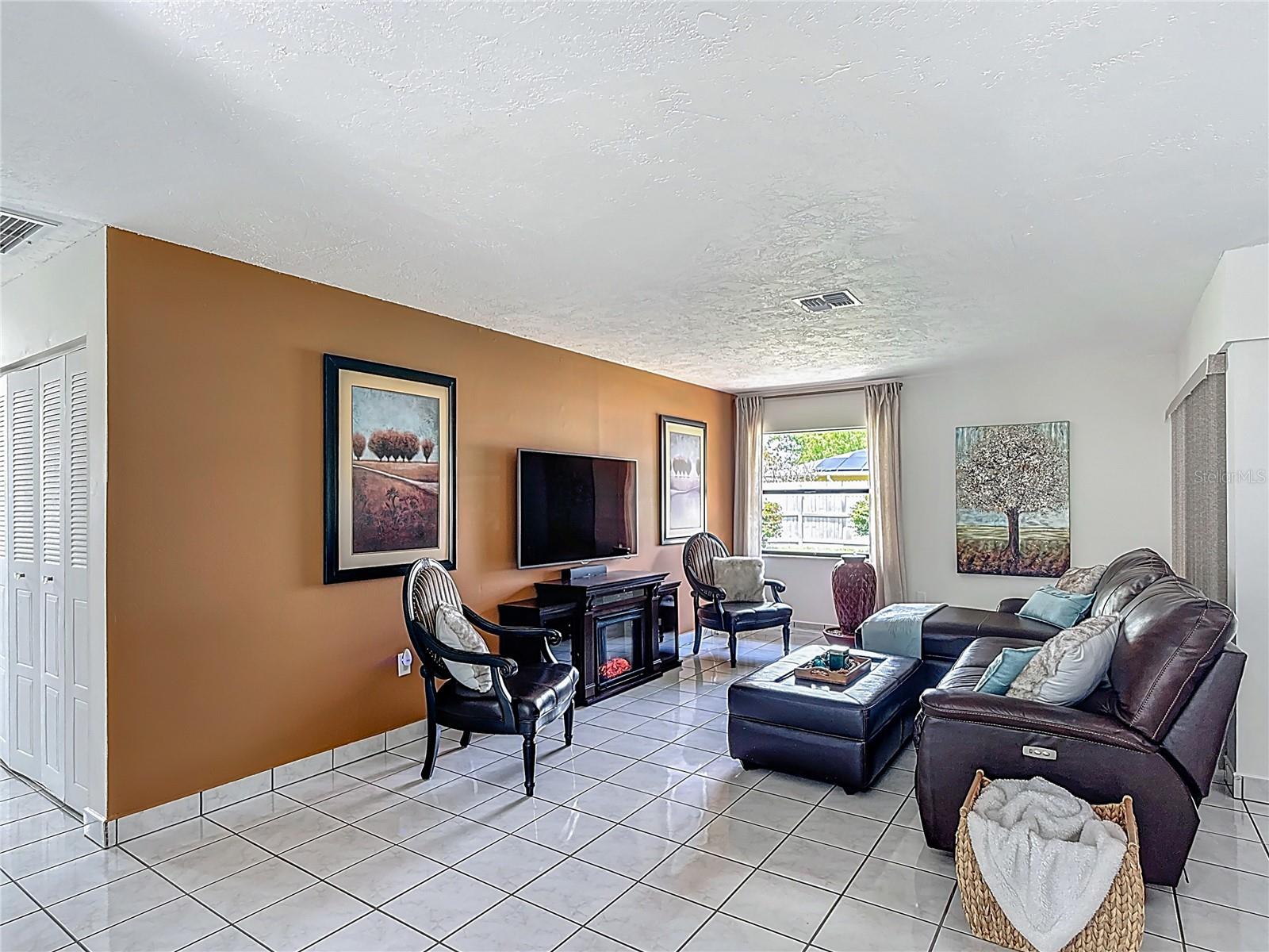 620 WOOD DRIVE