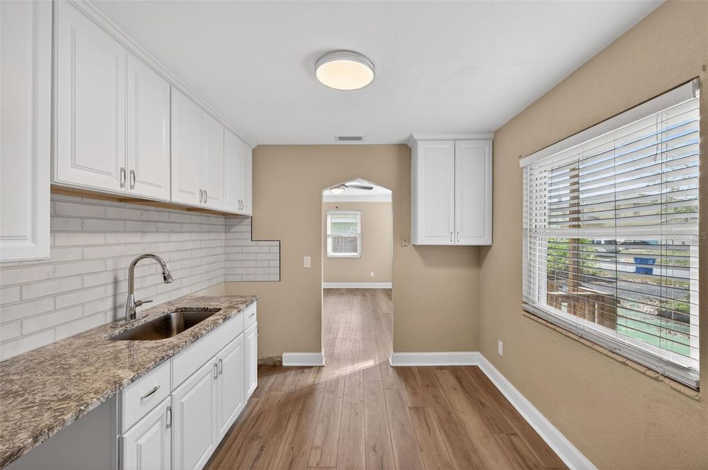 Photo of 423 61st Avenue NE, St Petersburg, FL 33703 (MLS # TB8461426)