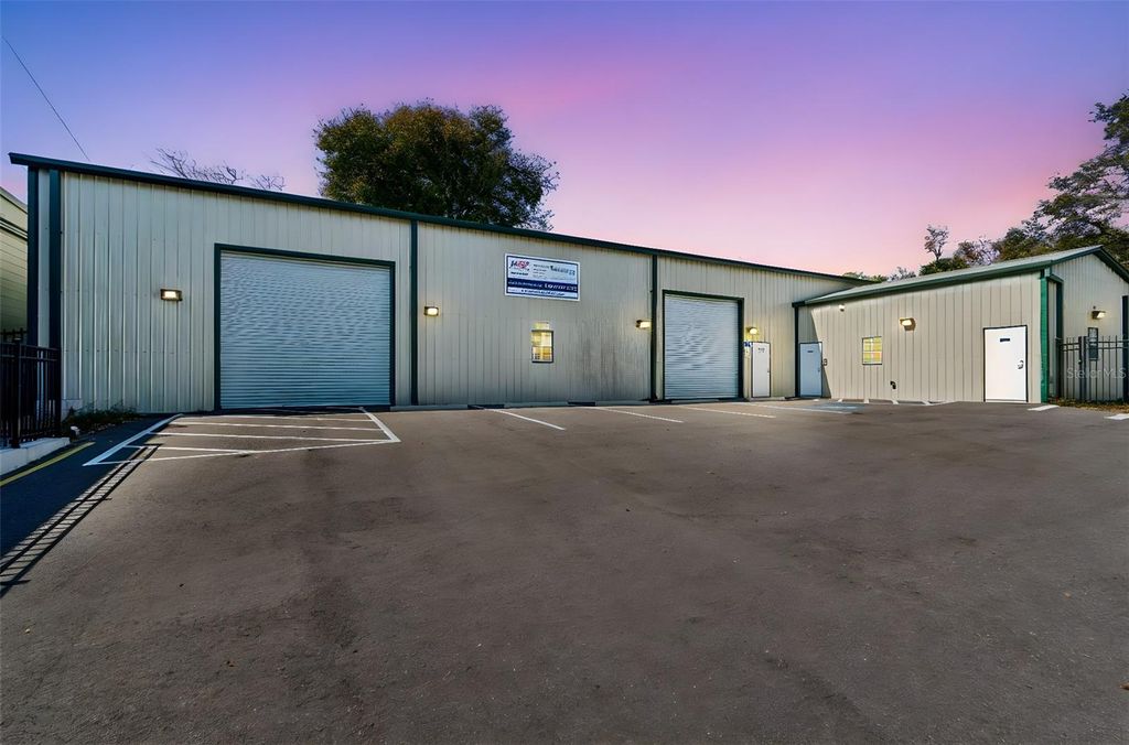 Photo of 2820 N 34th Street, Tampa, FL 33605 (MLS # TB8472131)