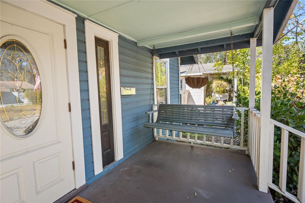 Photo of 6502 N Branch Avenue, Tampa, FL 33604 (MLS # TB8474540)