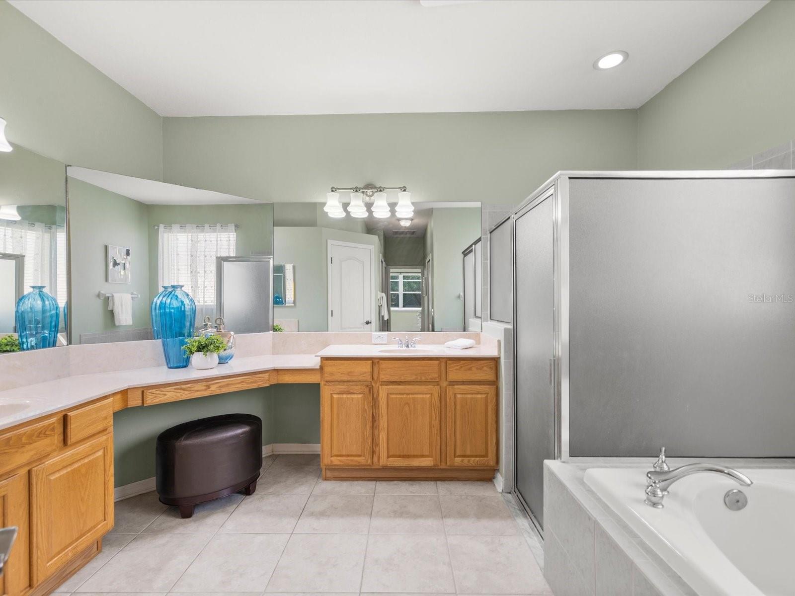 TRINITY WEST - Residential