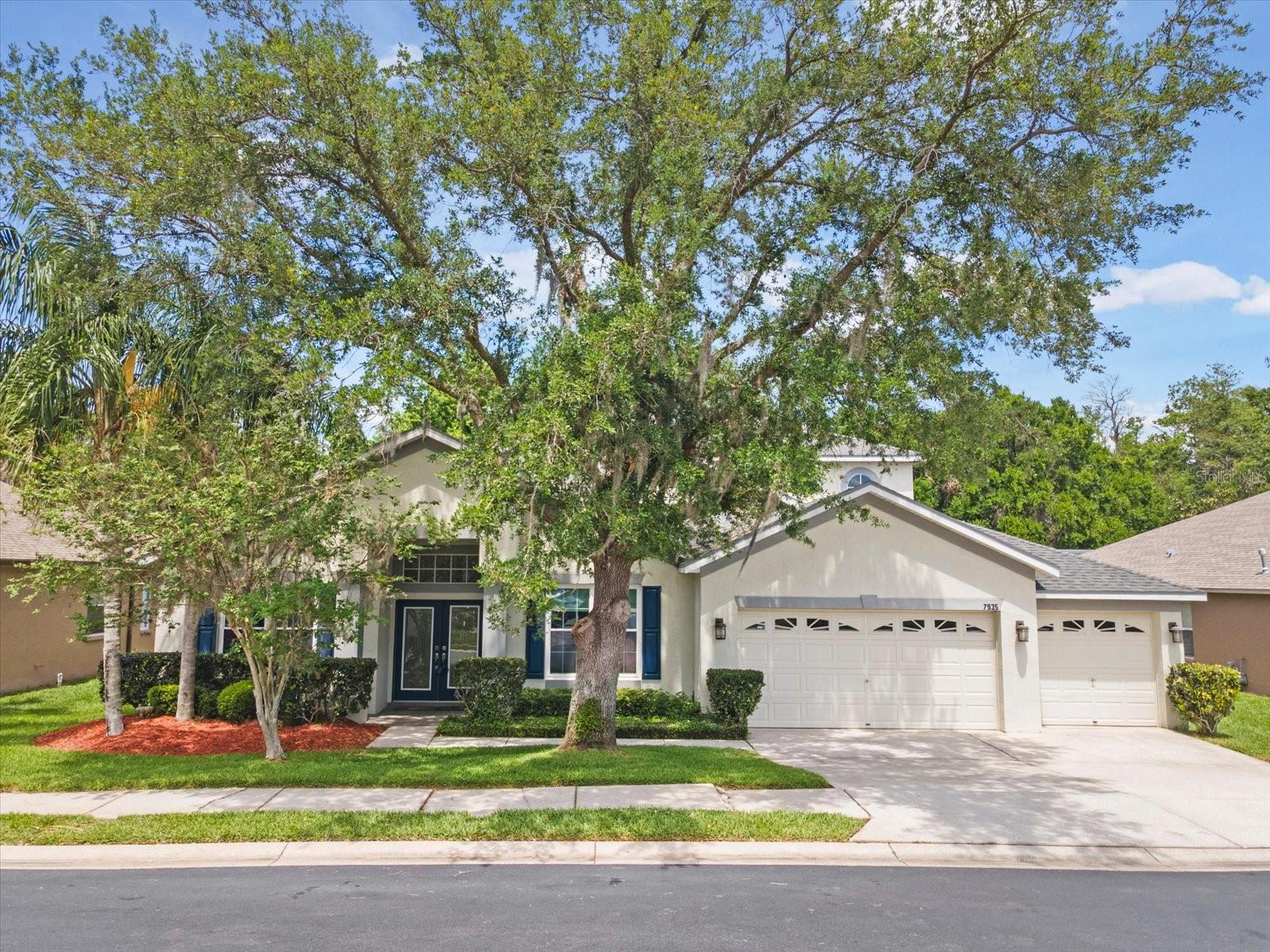 TRINITY WEST - Residential