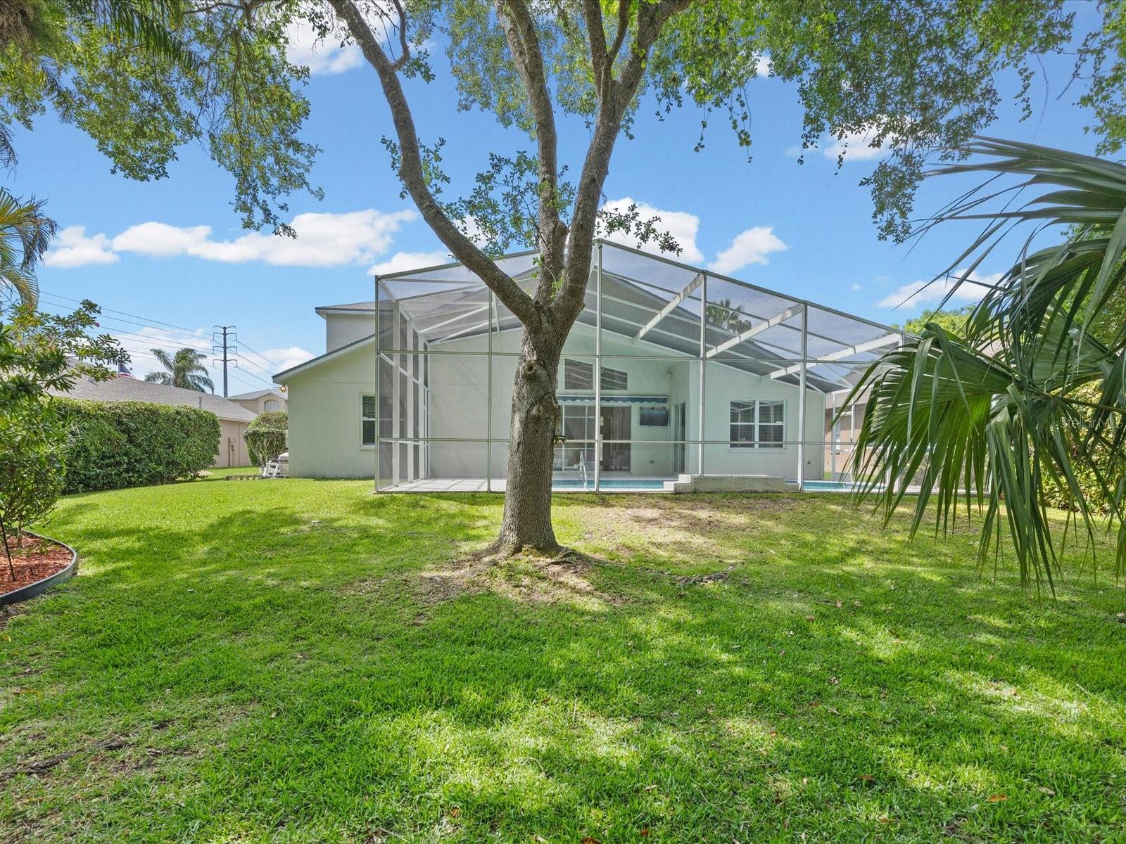 TRINITY WEST - Residential