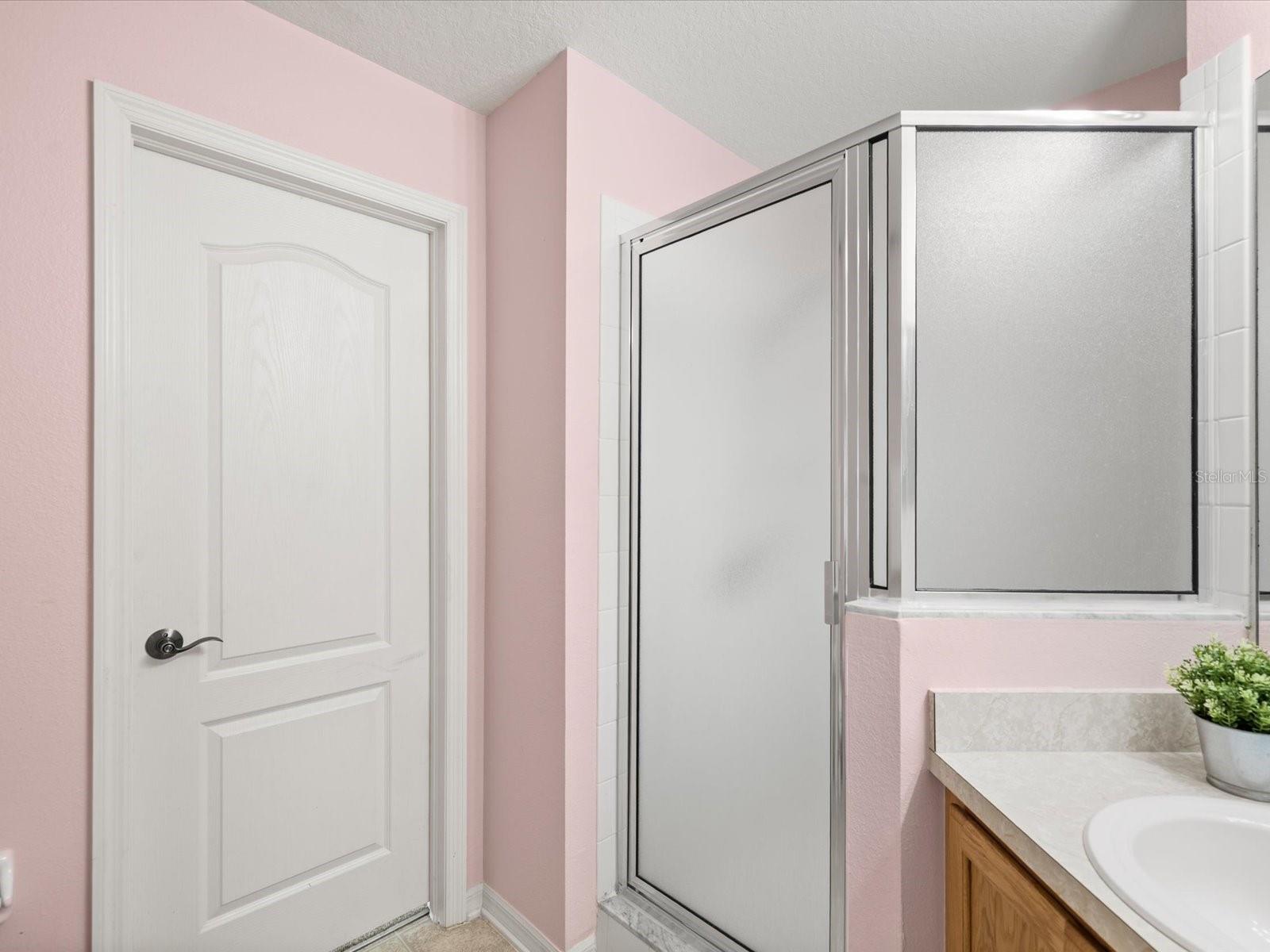 TRINITY WEST - Residential