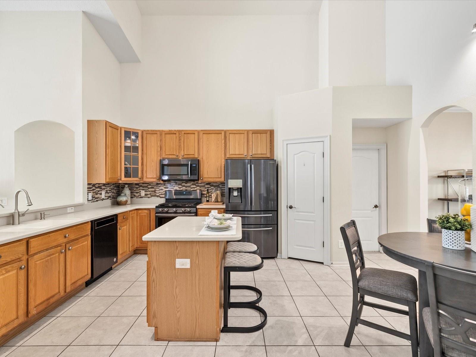 TRINITY WEST - Residential