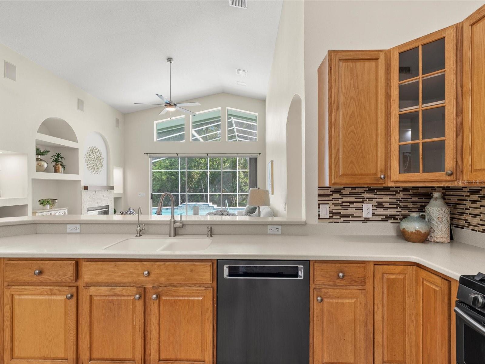 TRINITY WEST - Residential