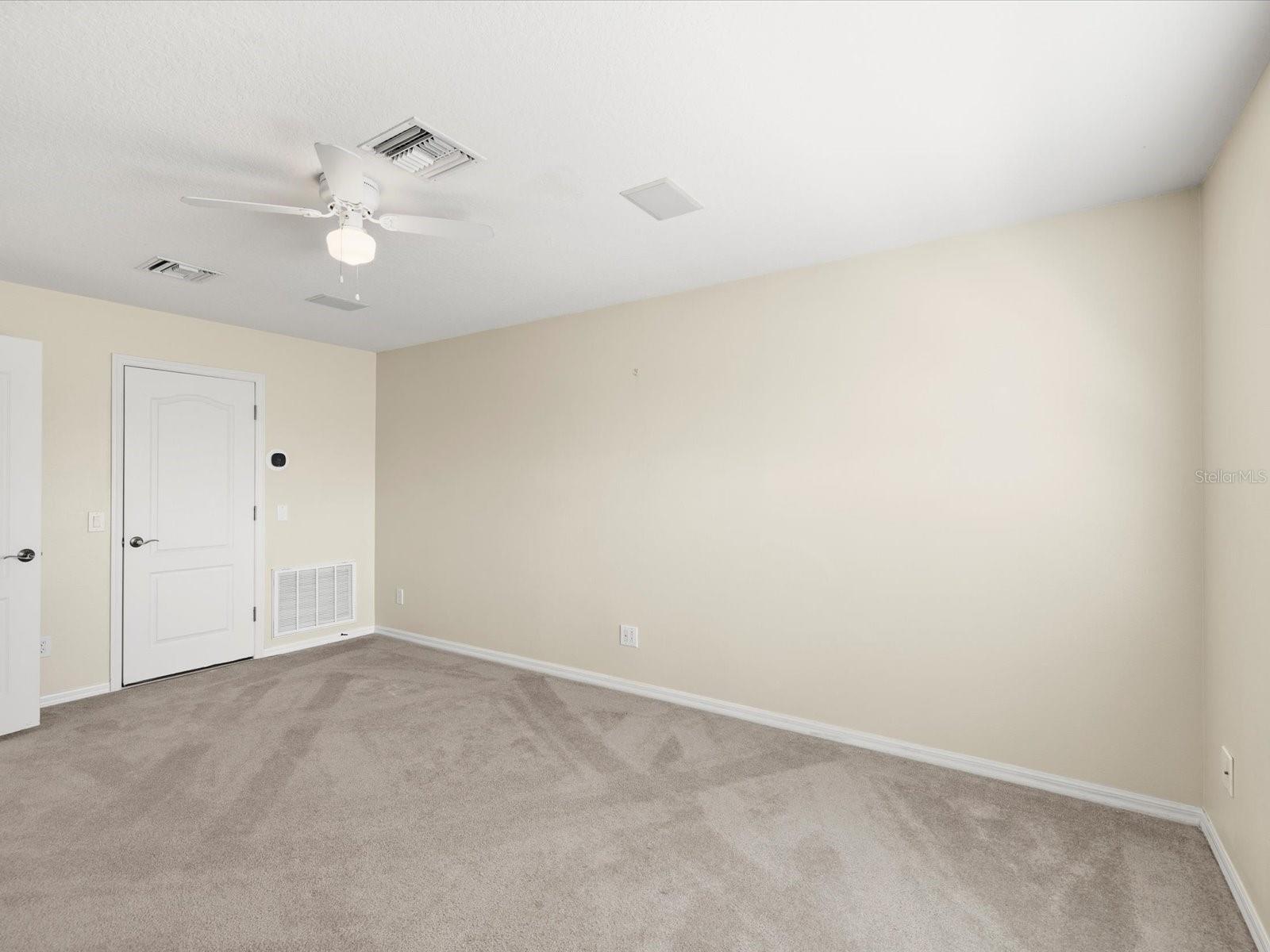 TRINITY WEST - Residential