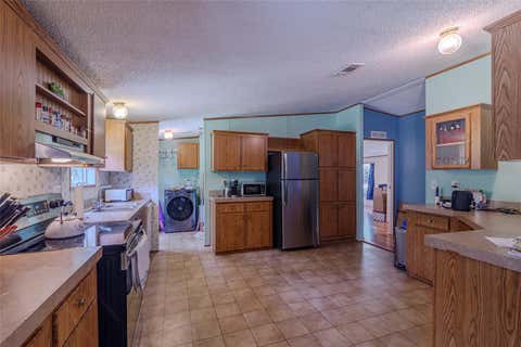 Tiny photo for 19050 NE 3rd Court, Citra, FL 32113 (MLS # A4698315)