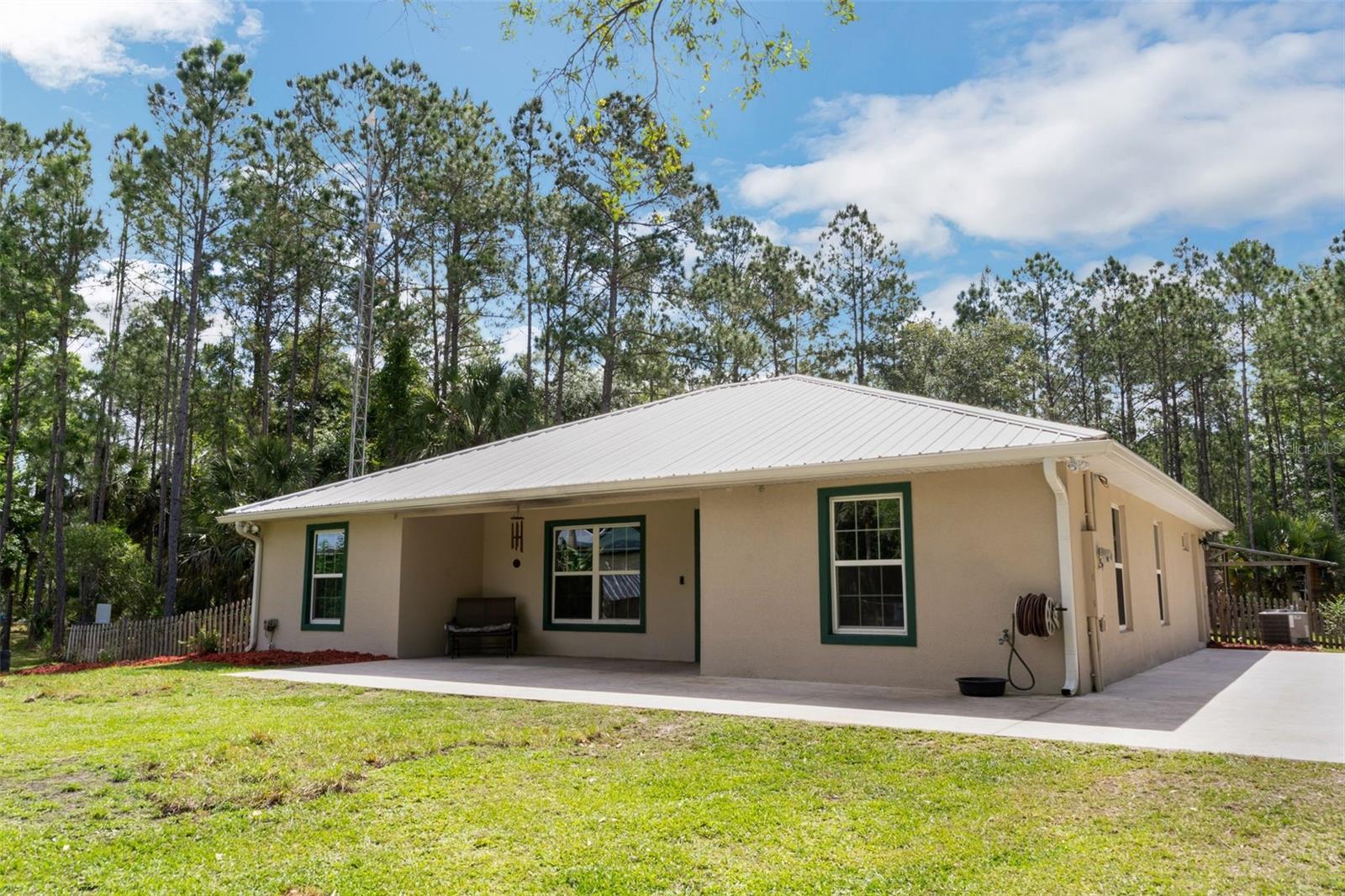 723 RIVER RUN ROAD