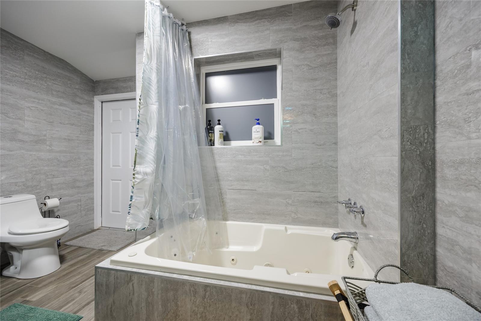 NEPTUNE - Residential