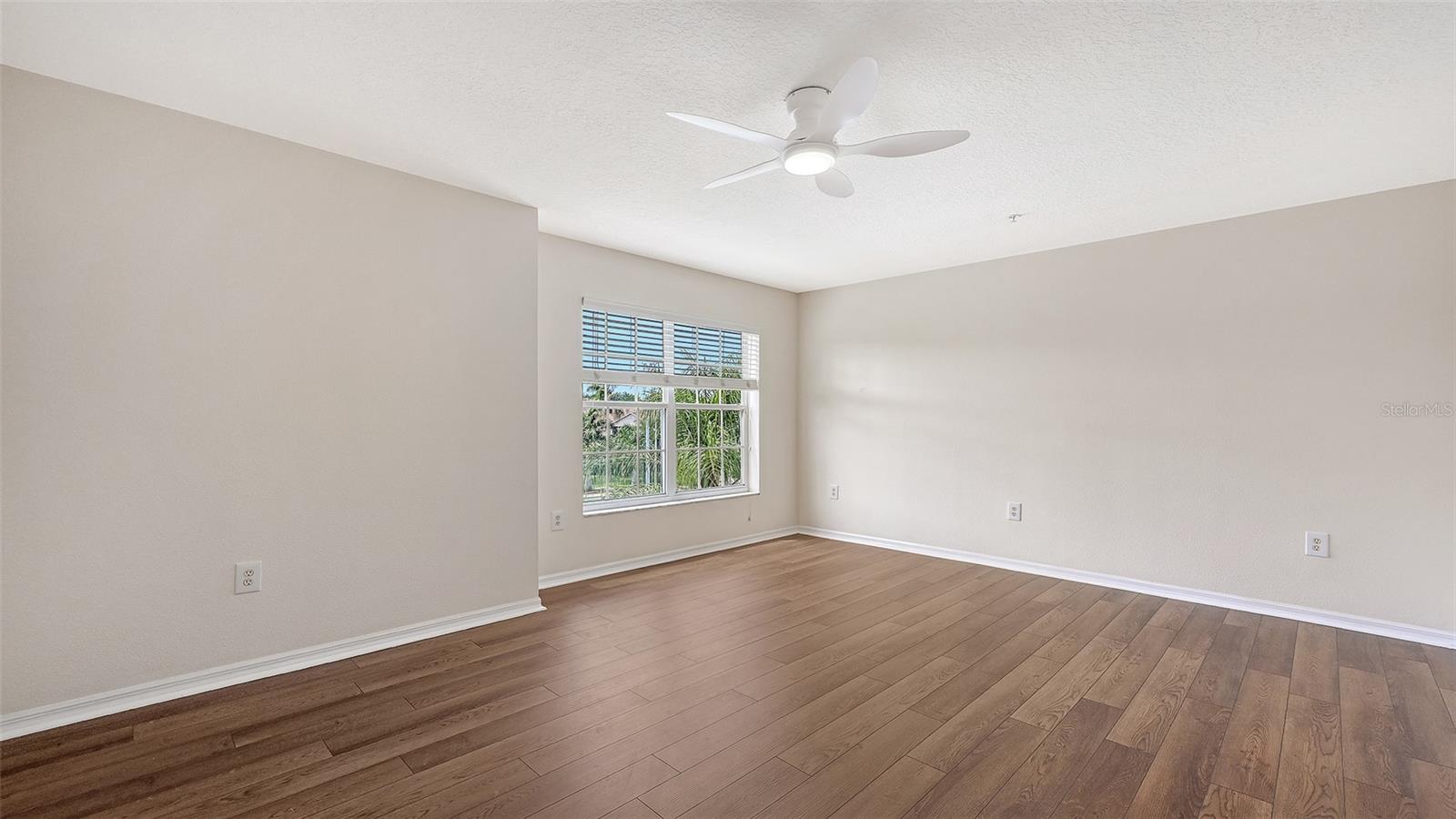 PINESTONE AT PALMER RANCH - Residential