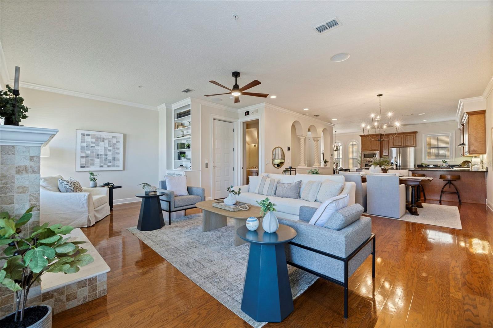 VILLA DEL MARE TWNHMS - Residential