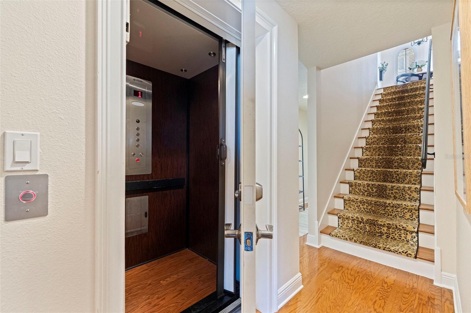 VILLA DEL MARE TWNHMS - Residential