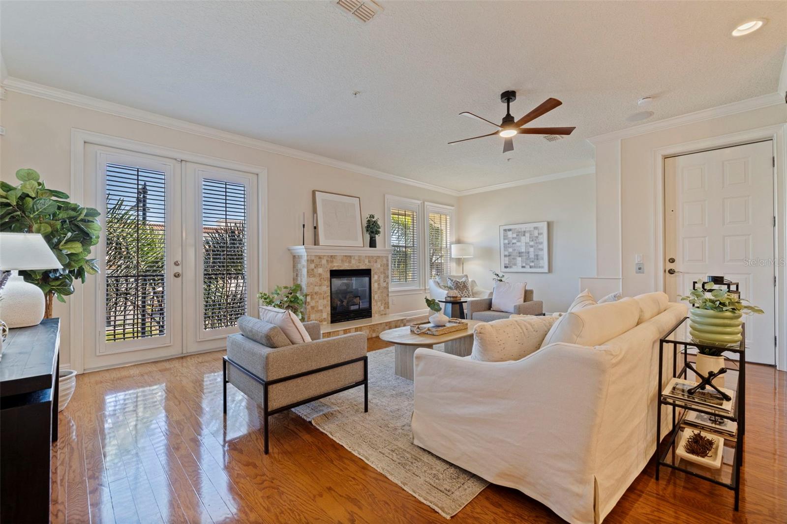 VILLA DEL MARE TWNHMS - Residential