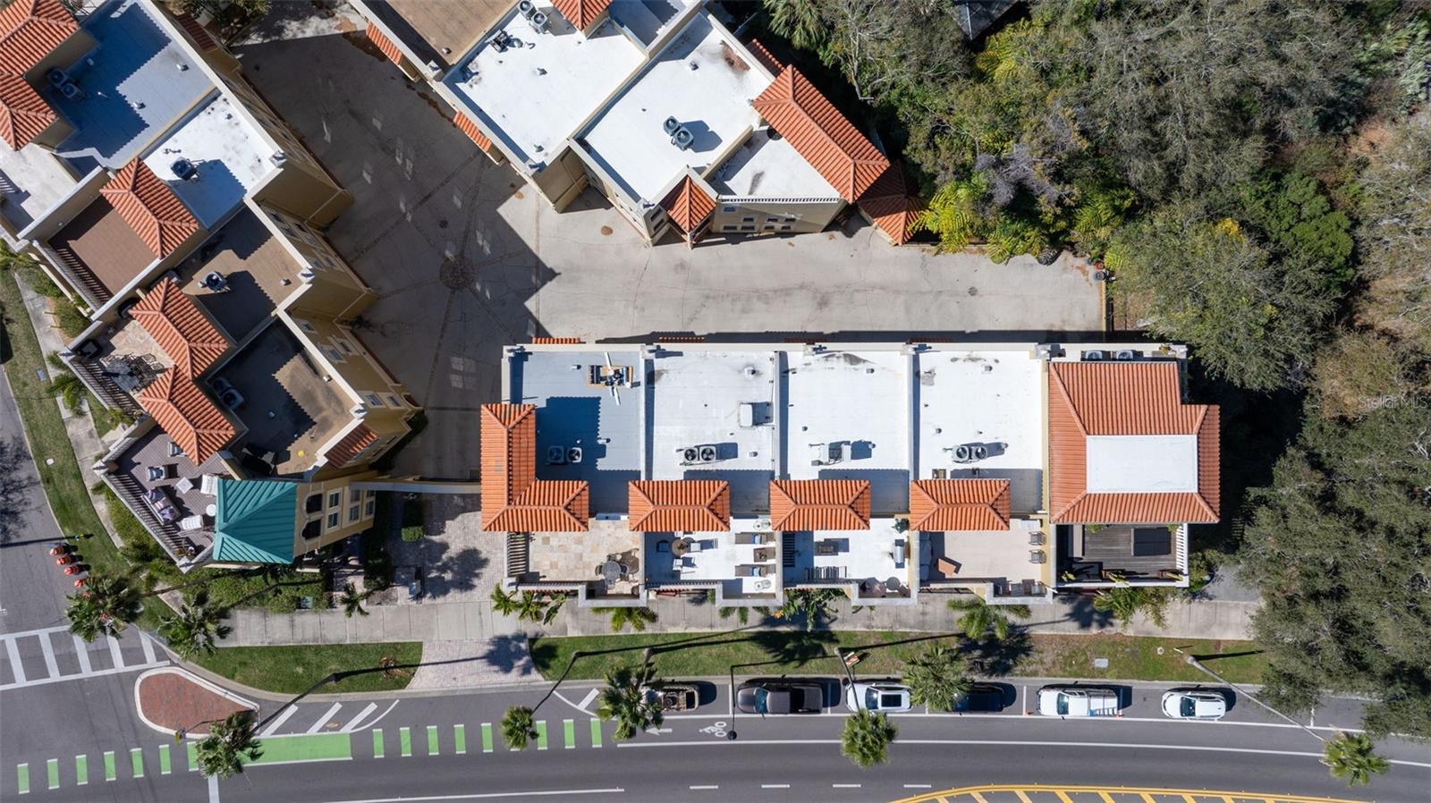 VILLA DEL MARE TWNHMS - Residential