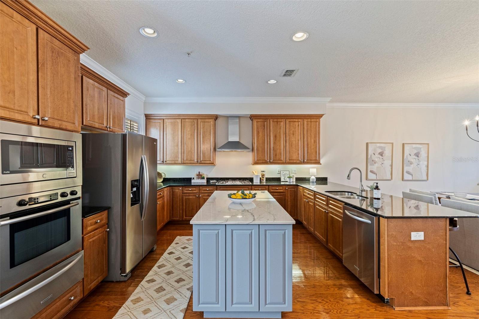 VILLA DEL MARE TWNHMS - Residential