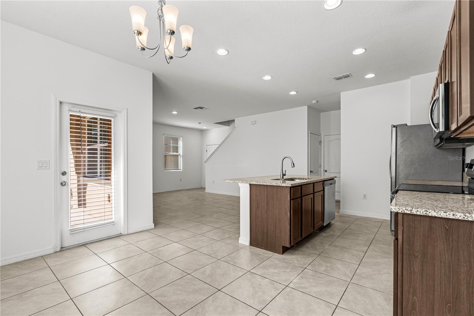 CORNERSTONE GROVE - Residential