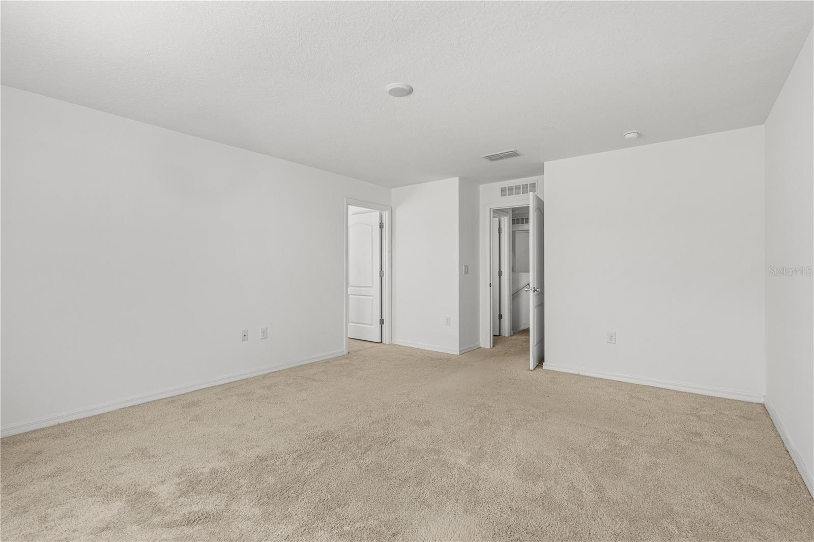 CORNERSTONE GROVE - Residential