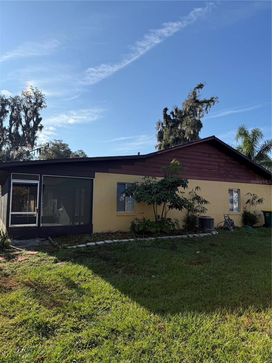 PLYMOUTH PLACE - Residential