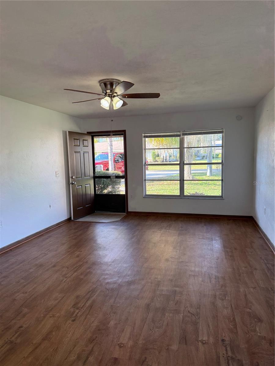 PLYMOUTH PLACE - Residential