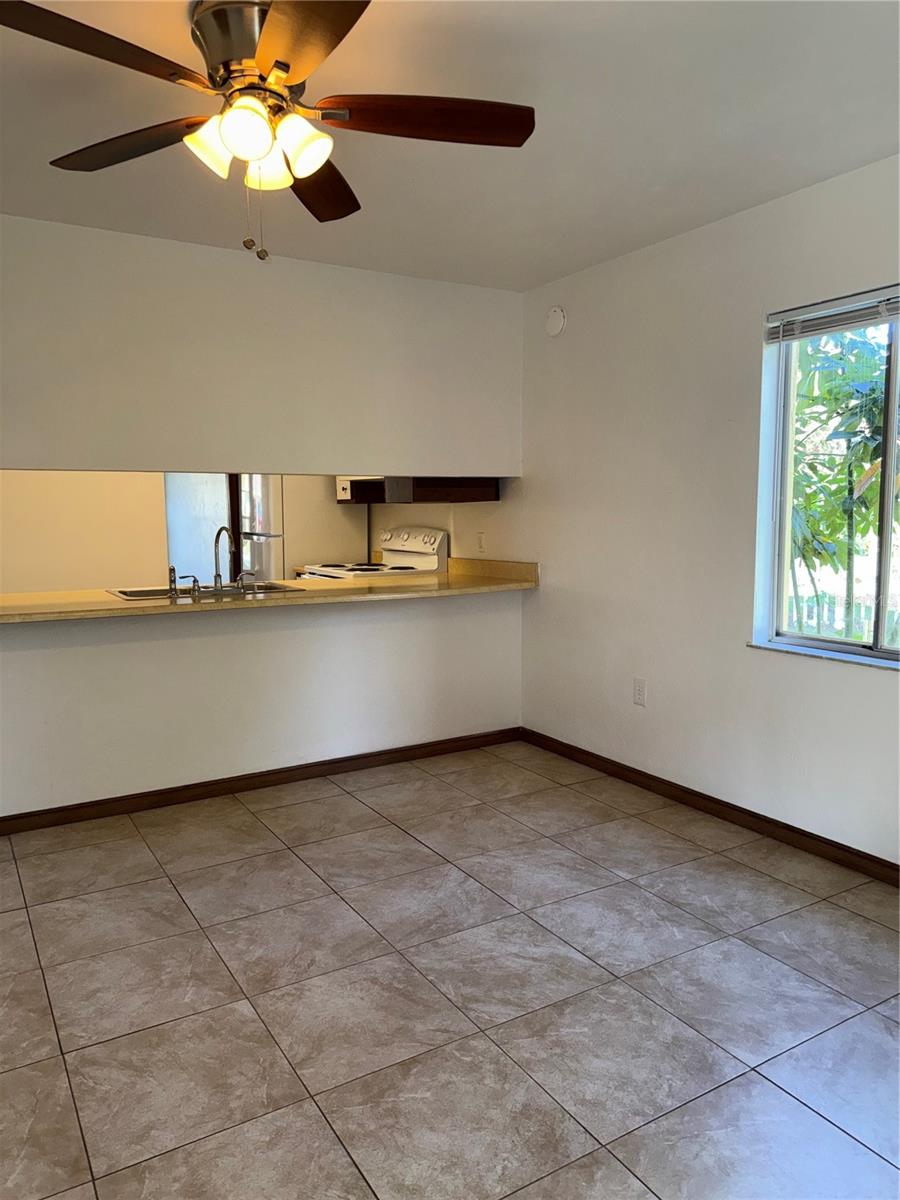 PLYMOUTH PLACE - Residential