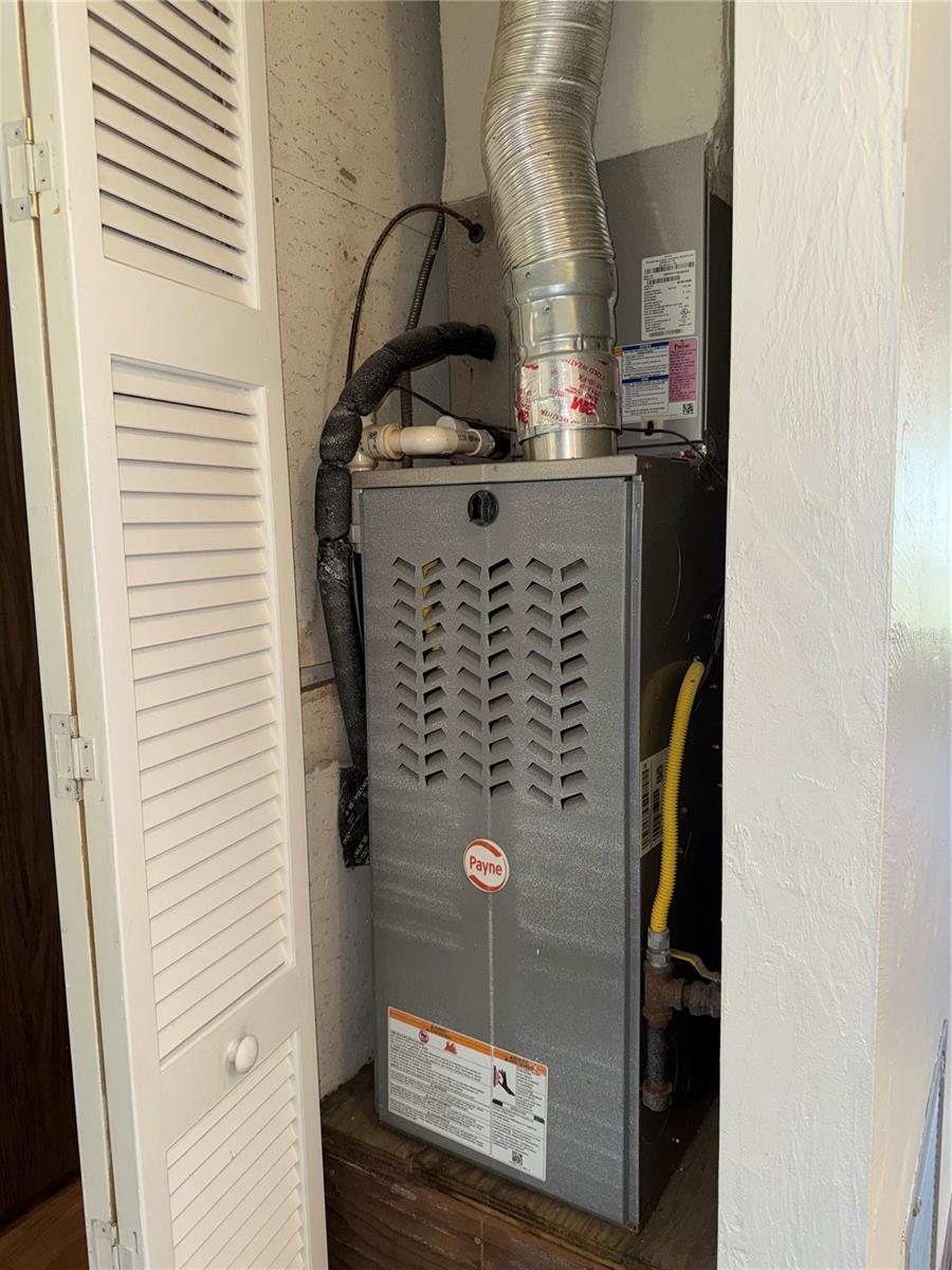 PLYMOUTH PLACE - Residential