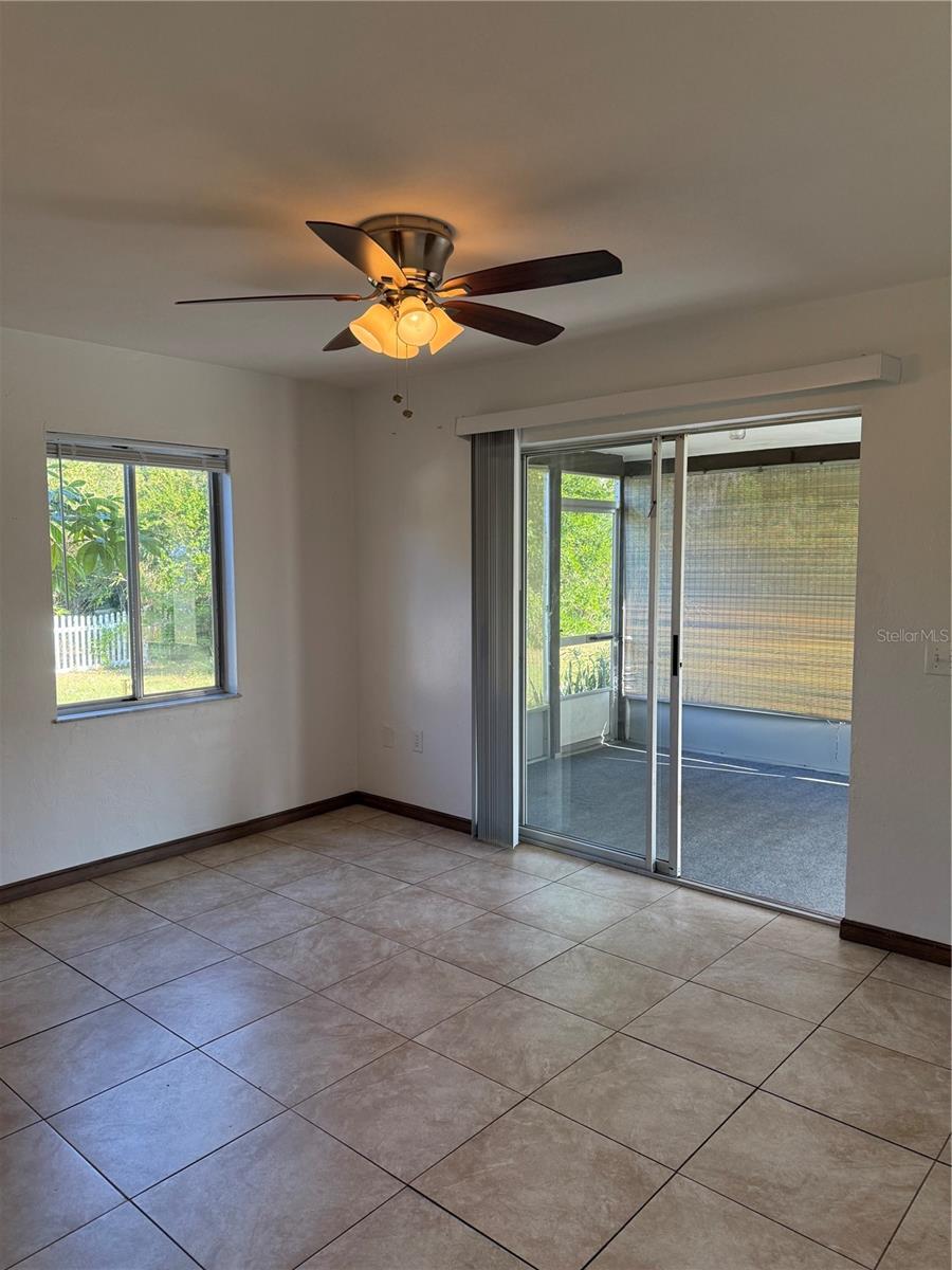 PLYMOUTH PLACE - Residential