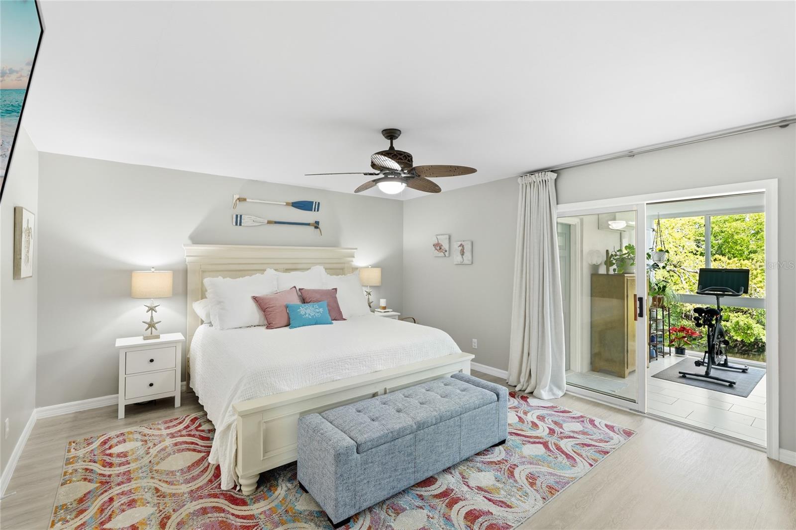 TIDY ISLAND PH III - Residential