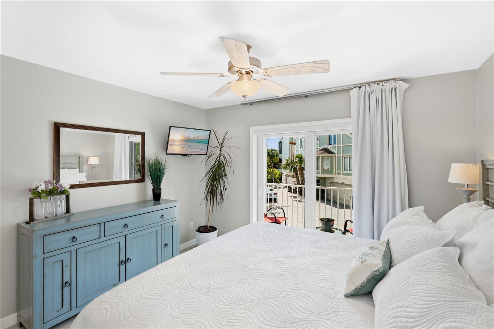 TIDY ISLAND PH III - Residential