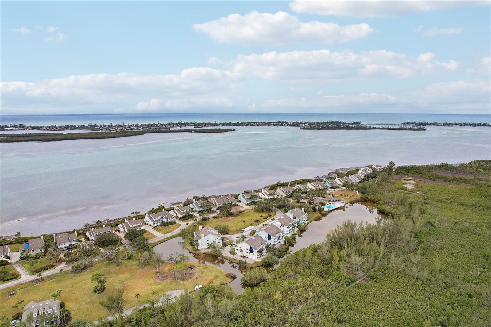 TIDY ISLAND PH III - Residential