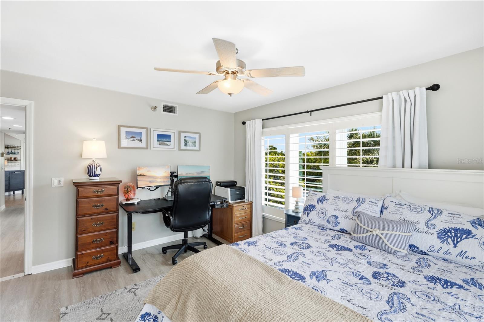 TIDY ISLAND PH III - Residential