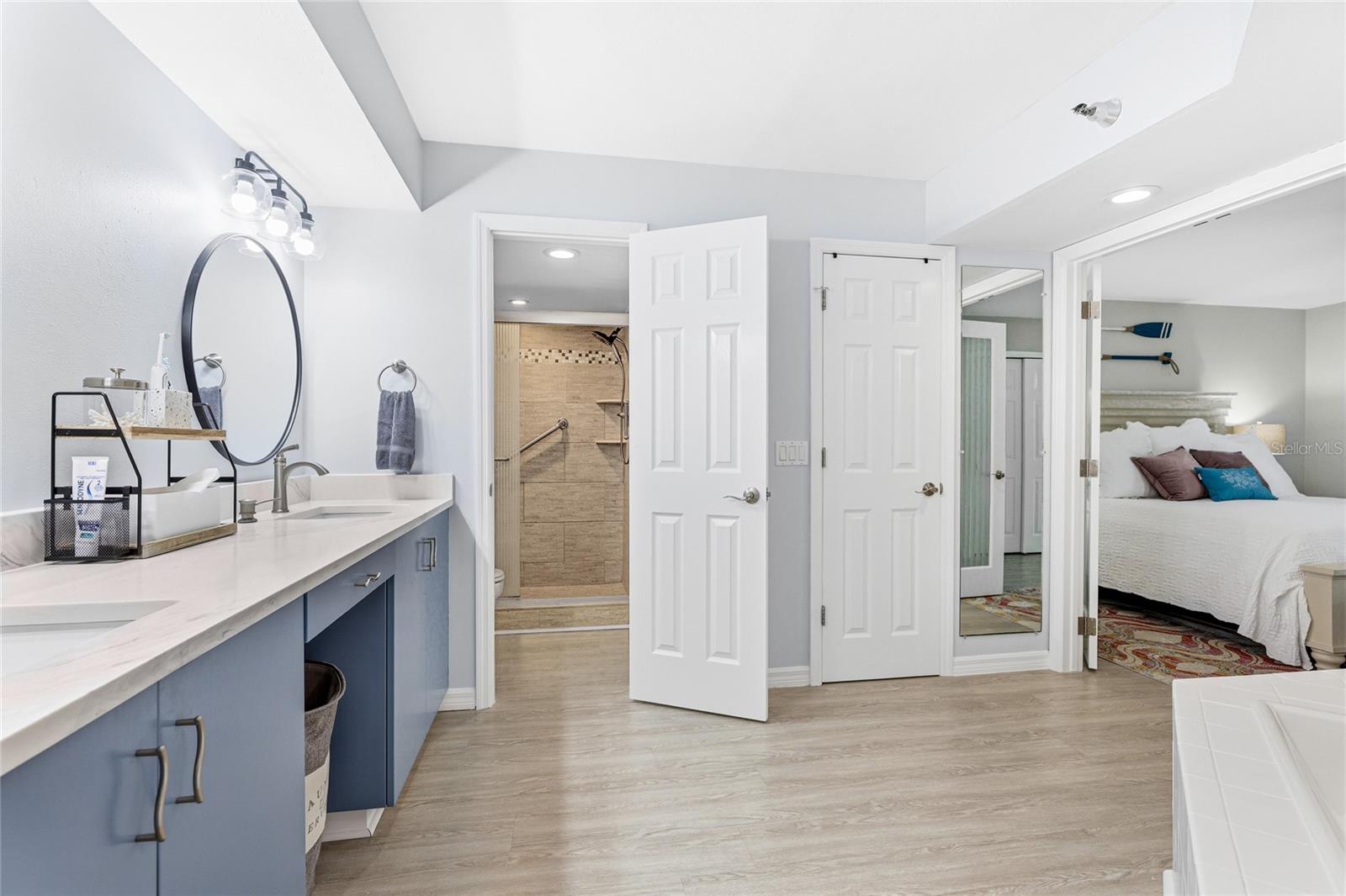 TIDY ISLAND PH III - Residential