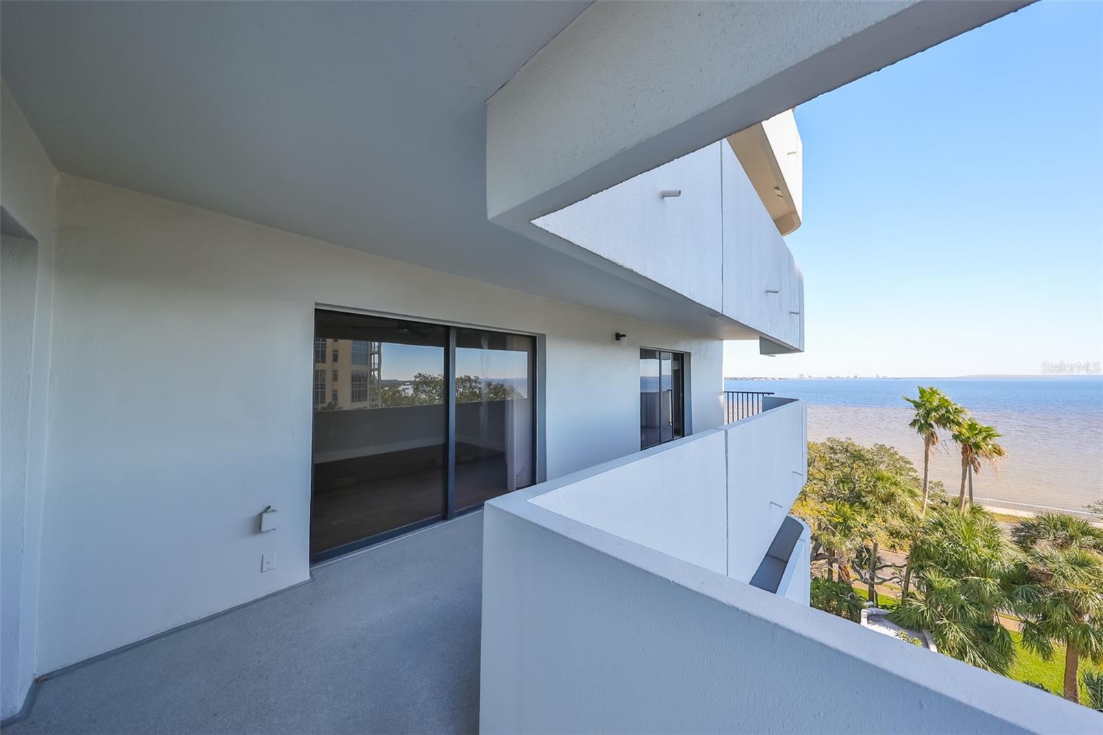 THE PINNACLE APTS A CONDO - Residential Lease