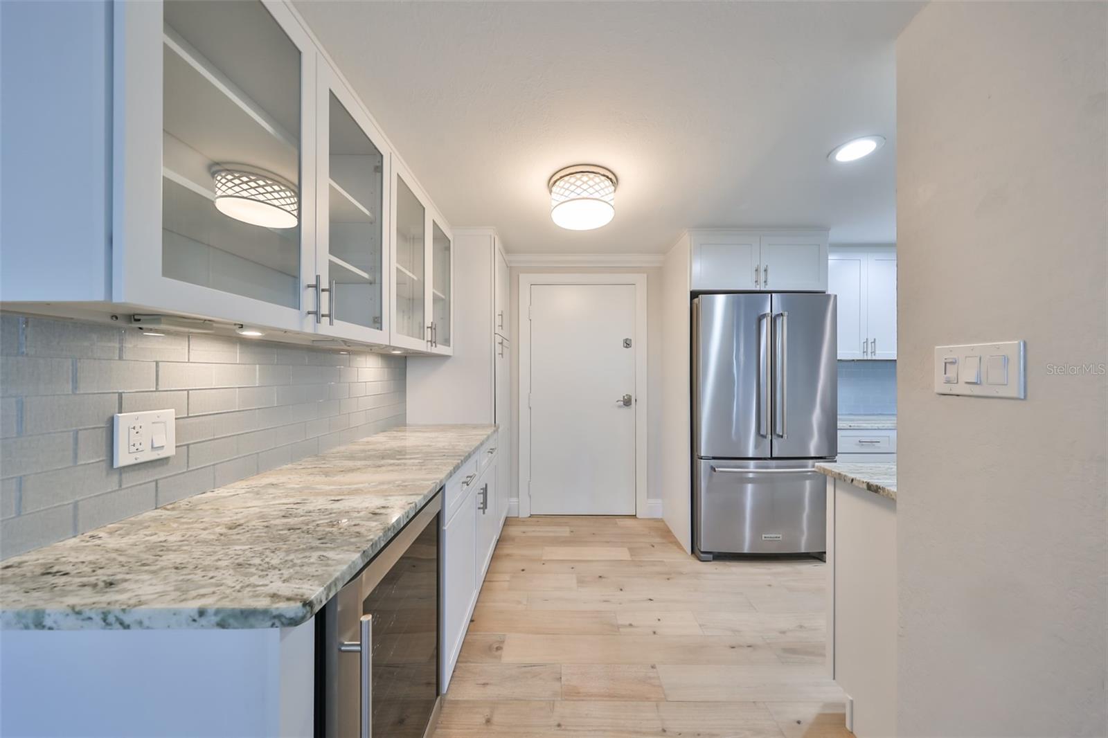 THE PINNACLE APTS A CONDO - Residential Lease