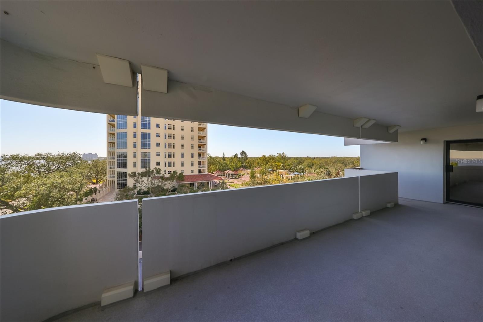 THE PINNACLE APTS A CONDO - Residential Lease