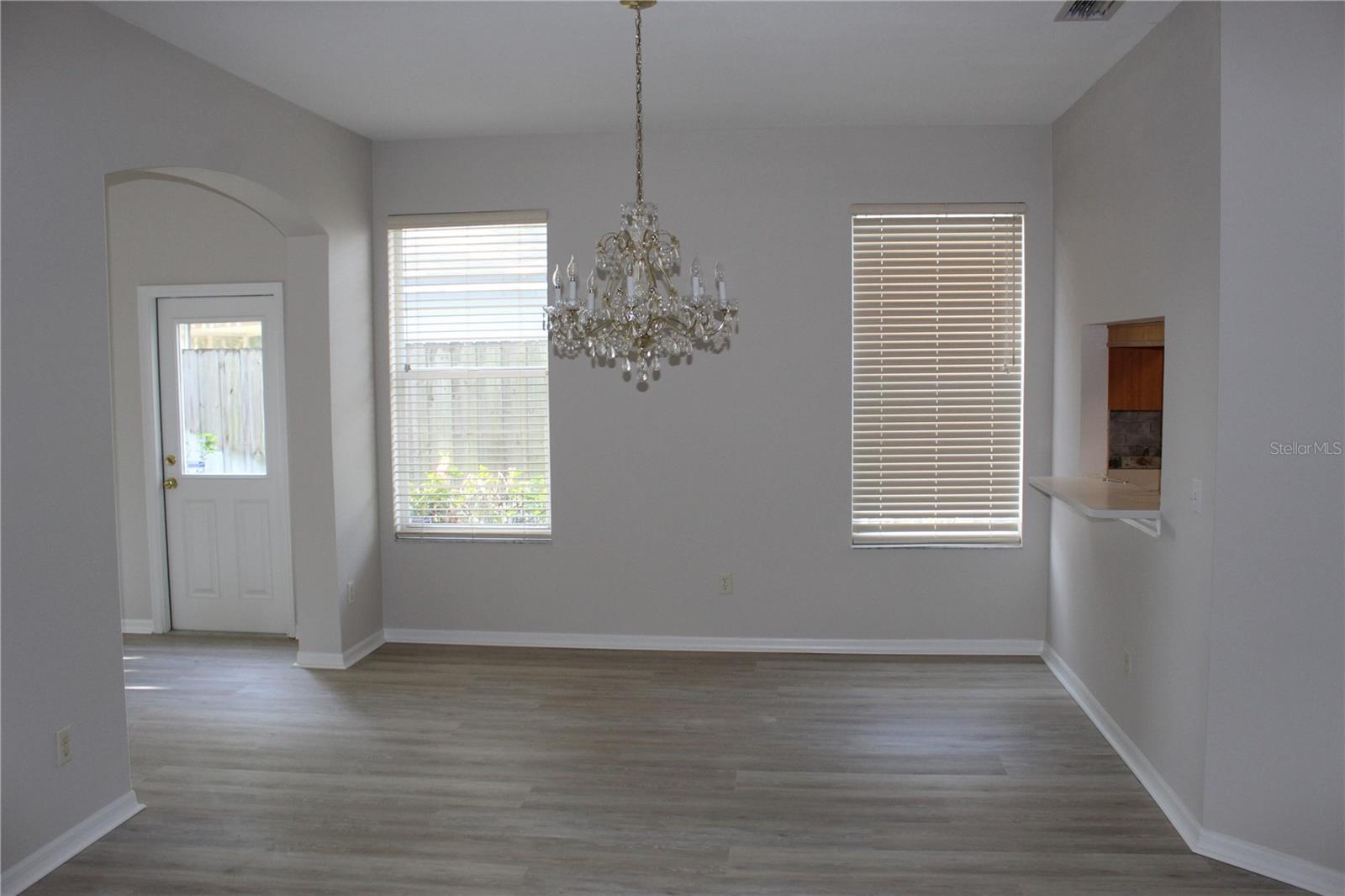 11737 CARROLLWOOD COVE DRIVE