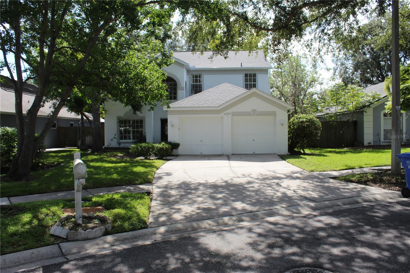 TWO STORY SINGLE FAMILY HOME FRESHLY UPDATED. OWNER WILL HAVE HOME READY FOR AN AUGUST 1ST MOVE IN DATE UPON APPROVAL. NEW INTERIOR PAINT THROUGH INCLUDING WALLS, CEILINGS, TRIM, DOORS & BOOK SHELVES IN THE INTERIOR. NEW LUXURY VINYL PLANK THROUGH HOME. NEW KITCHEN COUNTERTOPS, FIXTURES/FAUCETS AND STAINLESS STEEL APPLIANCES. NEW WOODEN DECK OUT BACK FOR ENTERTAINING. 5 BEDROOMS AND 2 & 1/2 BATHS. PRIMARY BEDROOM IS DOWNSTAIRS. FORMAL LIVING & DINING ROOM, GREAT ROOM / L DINING. LUXURY ISLAND KITCHEN WITH BREAFAST AREA AND BREAKFAST BAR. CEILING FAN/S & WINDOW TREATMENTS. TWO SINGLE CAR GARAGES WITH OPENERS. GARAGE LAUNDRY AREA WITH (WASHER & DRYER NEEDED). WATER SOFTENER (TENANT TO SUPPLY SOFTENER SALT). ONE SMALL DOG OR CAT WITH APPROVAL. $1000.00 DOLLARS NON REFUNDABLE PET FEE REQUIRED. PET APPLICATION, FEE, AND APPROVAL REQUIRED. CURRENT PHOTO & SHOT RECORDS REQUIRED.