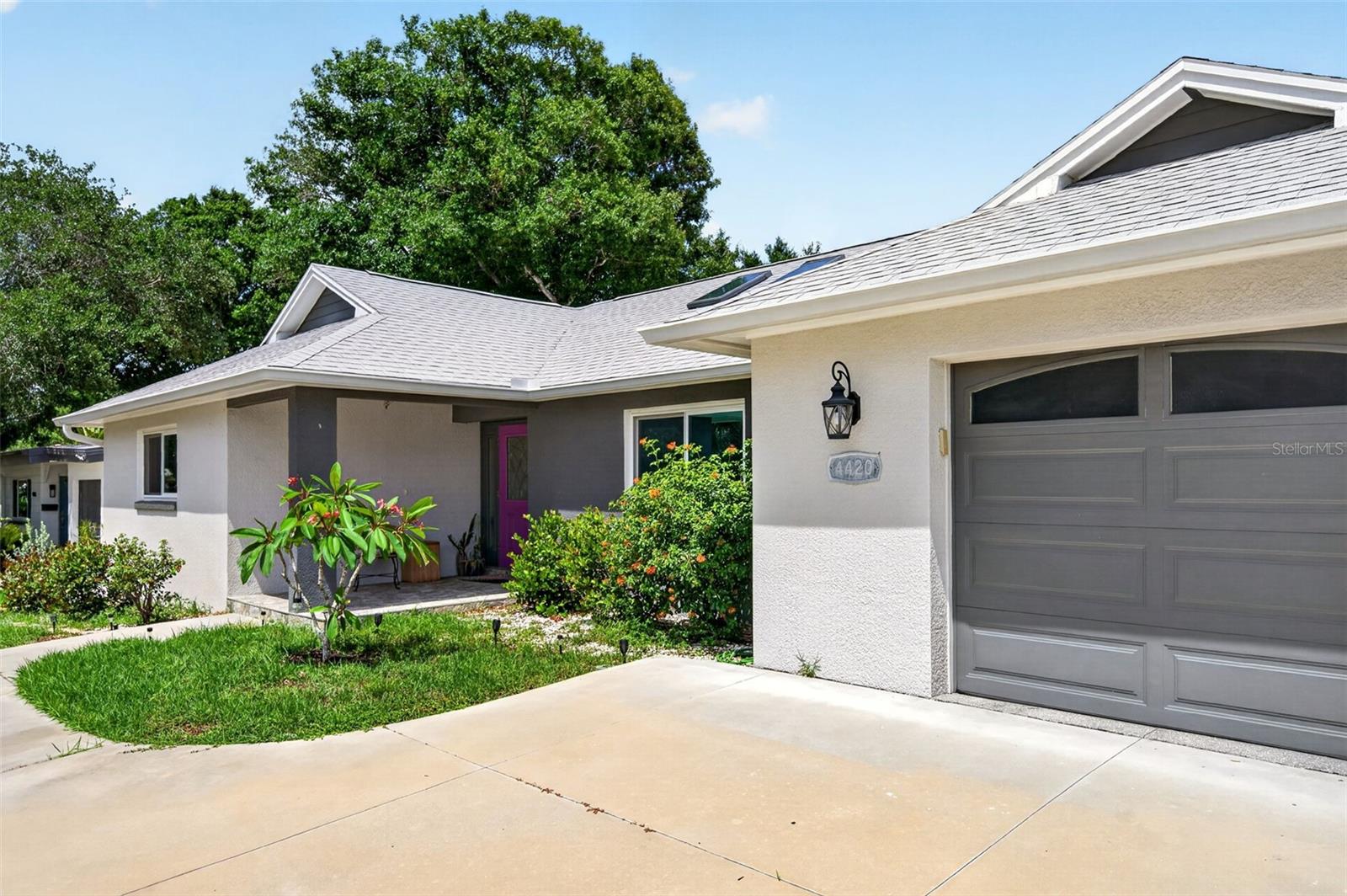 4420 PORPOISE DRIVE SE