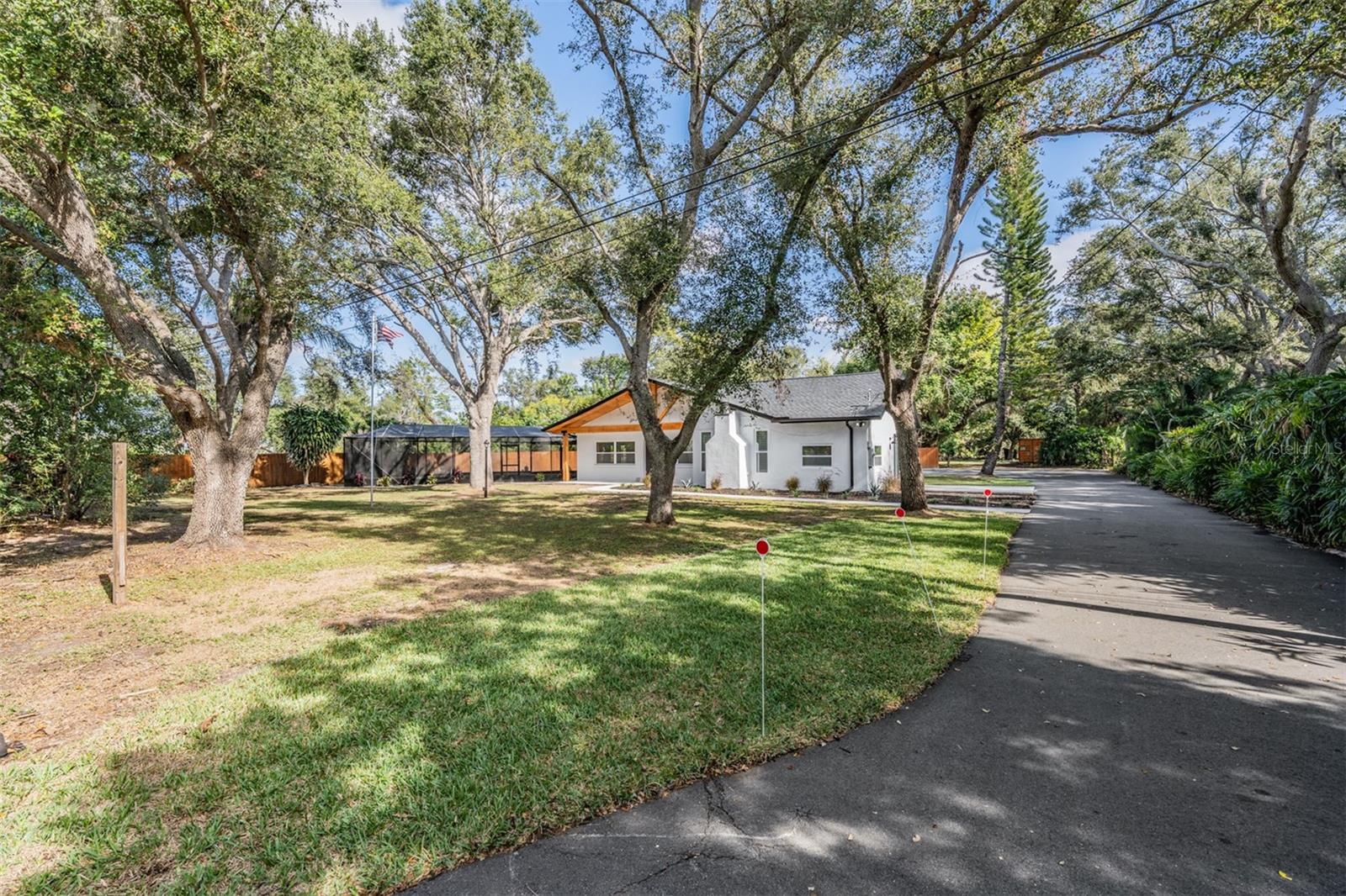 PINELLAS FARMS - Residential