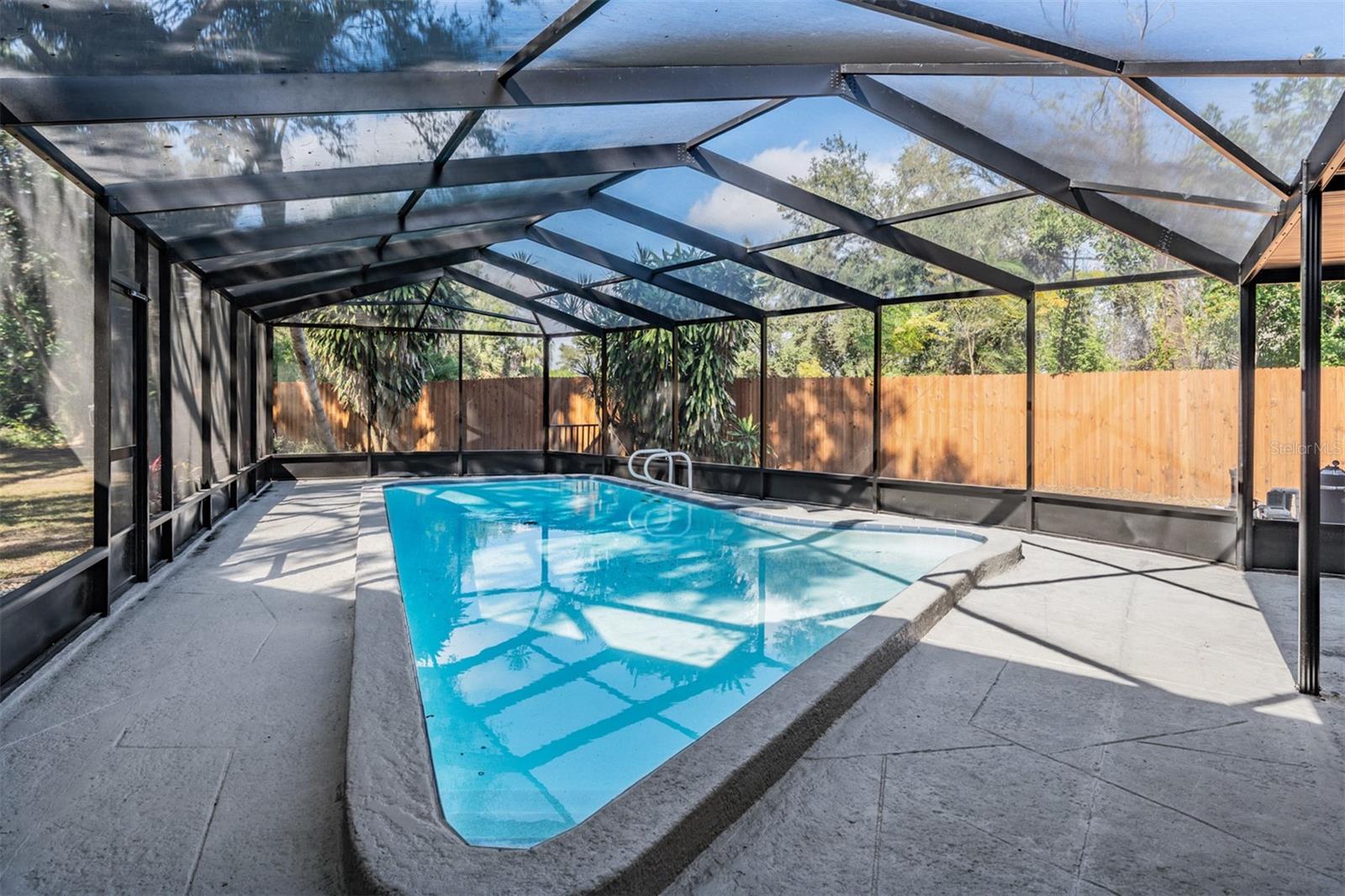 PINELLAS FARMS - Residential