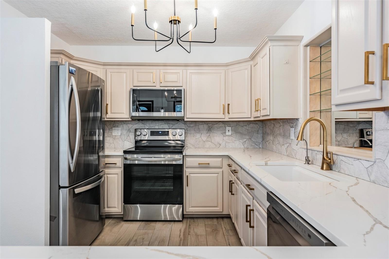 PINELLAS FARMS - Residential